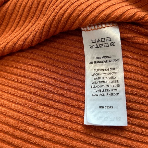 SET of 2 Ribbed Mockneck Long Sleeve Orange Tops - Rachel Zoe and Abound - Picture 7 of 14